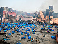 Смертоносный контейнер: в Бангладеш взорвался склад с химикатами. Фоторепортаж