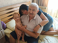 Андрей и Анжелика с внучкой
