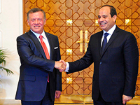 Президент Египта провел переговоры с монархами Иордании и Бахрейна