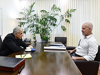 Лапид после вступления в должность премьер-министра провел первую встречу с главой ШАБАКа