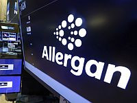 Истицы с силиконовыми имплантатами отозвали иск на миллиард шекелей против Allergan по рекомендации суда