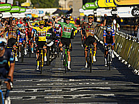 Победителем "Тур де Франс" стал датчанин Йонас Вингегор