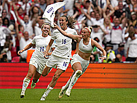 Победителем женского чемпионата Европы по футболу стала сборная Англии