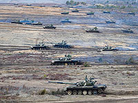 Россия объявила о проведении масштабных военных учений. СМИ: в них примет участие Беларусь