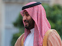 Принц Мухаммад заменил короля на церемонии омовения Каабы