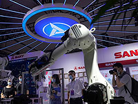 Окно в будущее: в Пекине стартовала крупнейшая конференция по робототехнике. Фоторепортаж