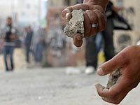 Каменная атака около Бейт-Хорона, легко ранена женщина