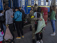 Власти Украины объявили обязательную эвакуацию жителей Донецкой области