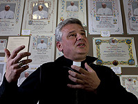 Кардинал Ватикана Конрад Краевский попал под обстрел в Запорожской области