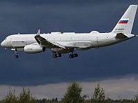 Около границы Украины армия РФ задействовала новый самолет-разведчик Ту-214Р