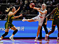 Сборные Китая и Австралии вышли в полуфинал женского чемпионата мира по баскетболу