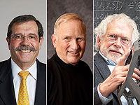 Лауреаты Нобелевской премии по физике (слева направо): Ален Аспект (75 лет, Франция), Джон Ф. Клаузер (79 лет, США) и Антон Цайлингер (77 лет, Австрия)