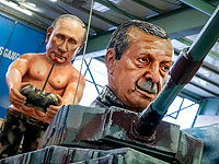 Две фигуры, изображающие Владимира Путина (слева) и Реджепа Тайипа Эрдогана, во время карнавала в Майнце, Германия, 2020 год