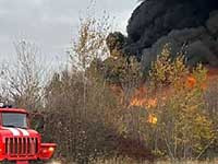 В Белгородской области загорелся завод. Губернатор: пожар начался из-за попадания снаряда
