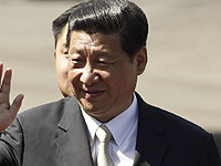 Экс-председатель КНР Ху Цзиньтао досрочно покинул зал во время съезда