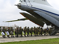 Генштаб ВСУ: армия РФ перебрасывает 217-й десантный полк из Сирии в Украину