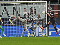 Оливье Жиру забил два гола. 