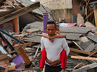 Землетрясение на острове Ява: сотни погибших. Фоторепортаж из Индонезии