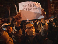СМИ: власти КНР заполнили Twitter "порноспамом", чтобы помешать организаторам протестов