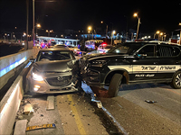 Полиция Иерусалима предотвратила угон автомобиля, ранив преступника