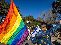 В Тель-Авиве проходит акция протеста против ущемления прав членов ЛГБТ-сообщества