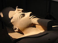 Египетская полиция сорвала попытку похитить статую "фараона Исхода"