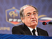 Глава Федерации футбола Франции отстранен от занимаемой должности