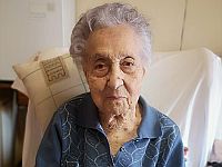 "Я очень старая, но не идиотка". Самым пожилым человеком на Земле признана 115-летняя Мария Морера