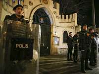 Сожжение Корана в Стокгольме: министр обороны Турции отменил визит в Швецию