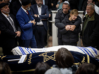 Израиль прощается с погибшими в результате теракта в Иерусалиме