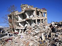 Жертвами землетрясений в Турции и Сирии стали более 12 тысяч человек