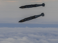 Bloomberg: США передают Украине высокоточные авиабомбы увеличенной дальности JDAM-ER