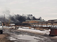 Возник пожар на Ярославском моторном заводе, выпускающем двигатели для танков