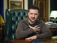 Зеленский заявил, что ВСУ не могут начать контрнаступление из-за нехватки вооружений