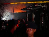 Число жертв пожара на топливном складе в Джакарте достигло 18