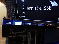 Примерно 1000 сотрудников Credit Suisse лишились бонусов