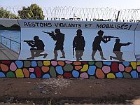 На севере Буркина-Фасо вооруженными людьми убиты около 60 человек