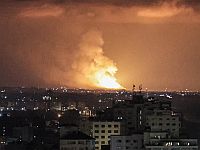 В центре сектора Газы были слышны сильные взрывы