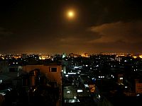 ВВС ЦАХАЛа атаковали здание на востоке города Газа