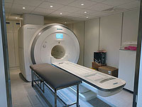 Французская больница в Нацерете получила разрешение на покупку установки МРТ