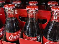 Минэкономики хочет включить кока-колу в список продуктов, цены которых контролируются государством