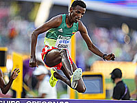 "Бриллиантовая лига". Эфиоп установил мировой рекорд в беге на 3000 метров с препятствиями