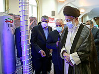 Аятолла Али Хаменеи посещает выставку ядерных достижений страны. Тегеран, Иран, 11 июня 2023 года