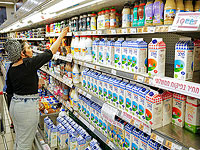 Смотрич отменил пошлину на импорт молока для борьбы с его дефицитом