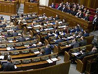Украинским депутатам запретили выезжать за границу до утверждения закона о командировках
