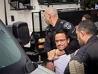 Подполковник Хануна при задержании одного из лидеров протеста