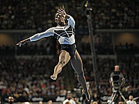 Спортивная гимнастика. Симона Байлз выступила впервые за два года и стала победительницей турнира