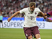 Кейн забил дебютный гол в Бундеслиге. Дубль Сане. "Бавария" разгромила "Вердер"