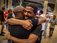 Израильтянин, осужденный в Турции за контрабанду ката, вернулся домой