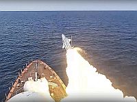 Минобороны РФ заявляет об уничтожении в Черном море четырех катеров с десантом ВСУ